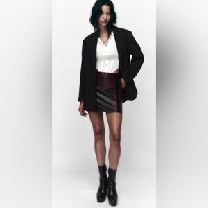 Zara Faux Leather Black Quilted Red‎ Piping Moto Mini Skirt size small brand new